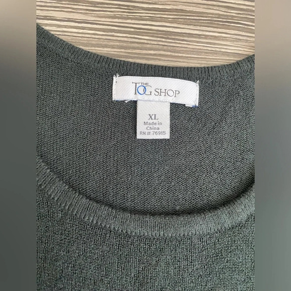 The TOG Shop Short Sleeve Sweater Blouse 100% Acrylic size XL - Picture 2 of 4